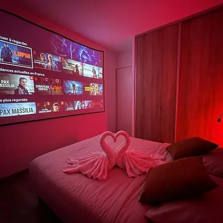 Apartment Evasion - Terrace & Video Projector Juvignac
