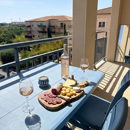 Apartment Evasion - Terrace & Video Projector